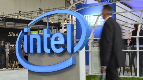 Глава Intel: дефицит чипов сохранится до 2024 года