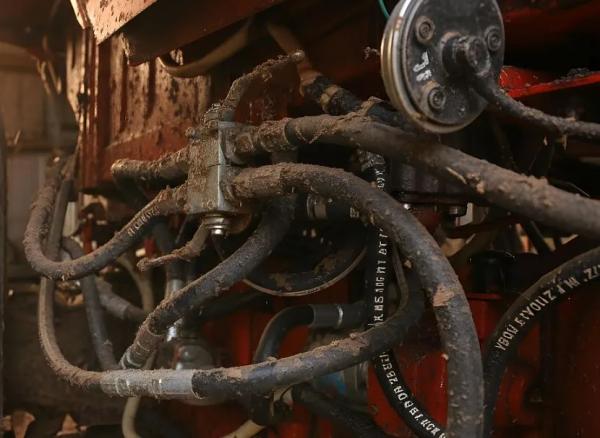 Гидравлическая система трактора: компоненты, схемы, принцип работы