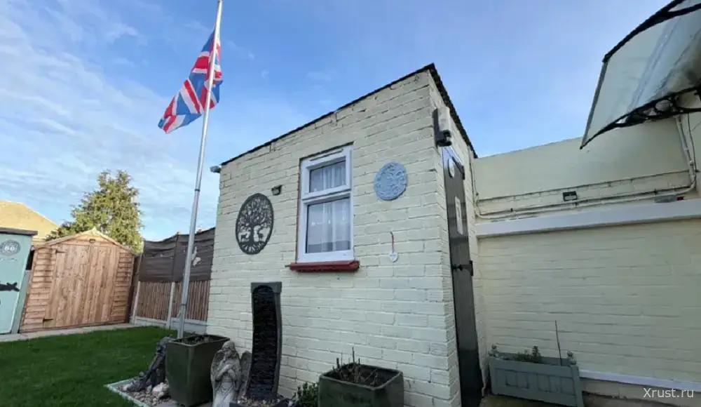 A guy heats his house with the heat of a data center in barn