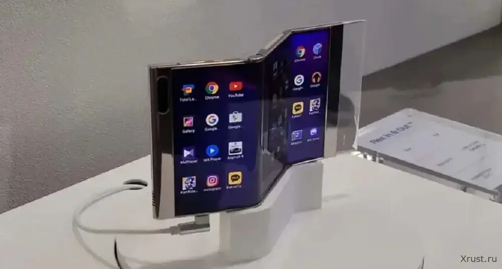 Samsung introduced the first foldable phone